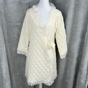 Vintage 50s Lord & Taylor Quilted Satin Wrap Robe Ivory Sz Small Lux Leisurewear